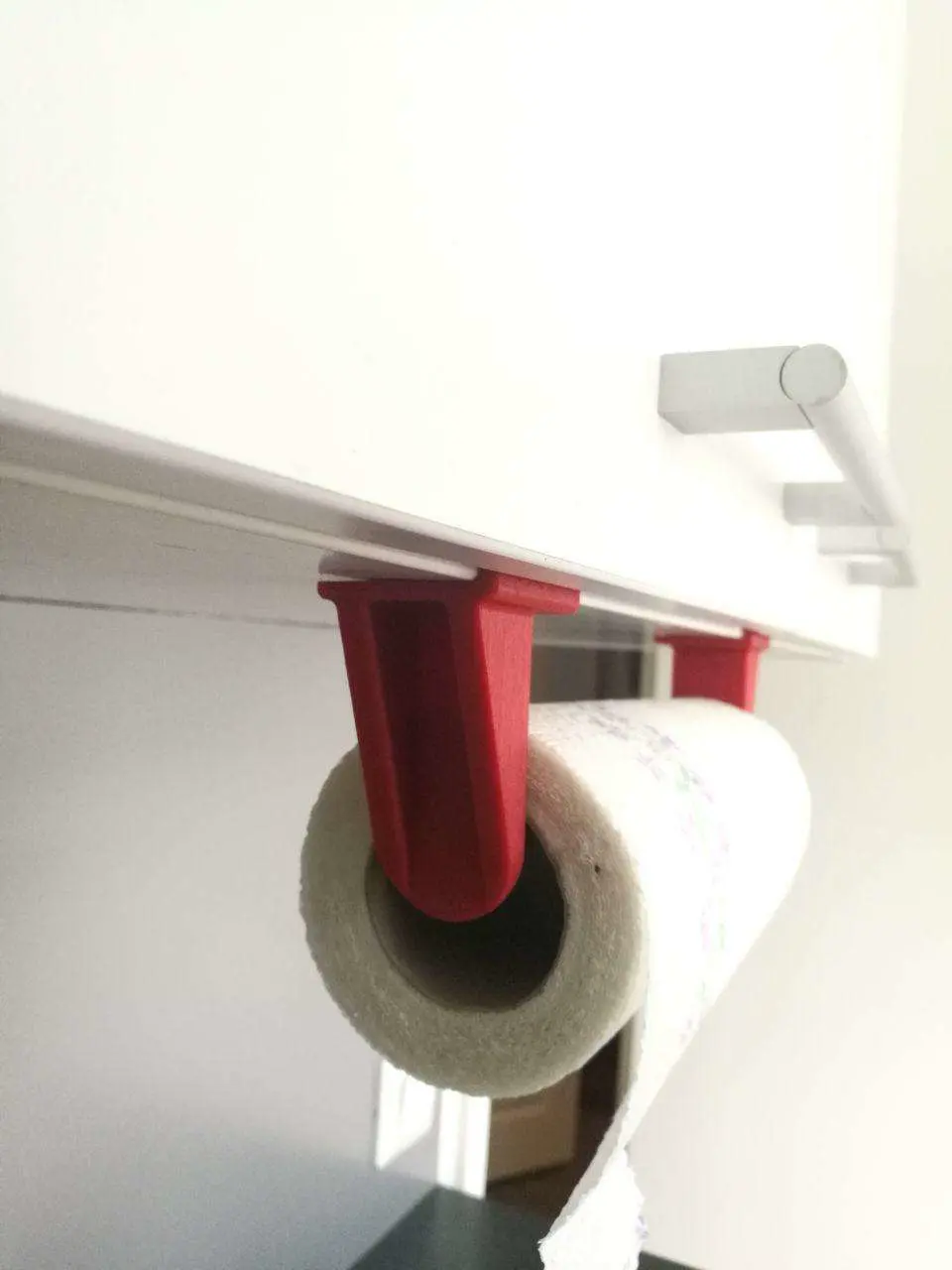 Kitchen spool holder (paper towel)