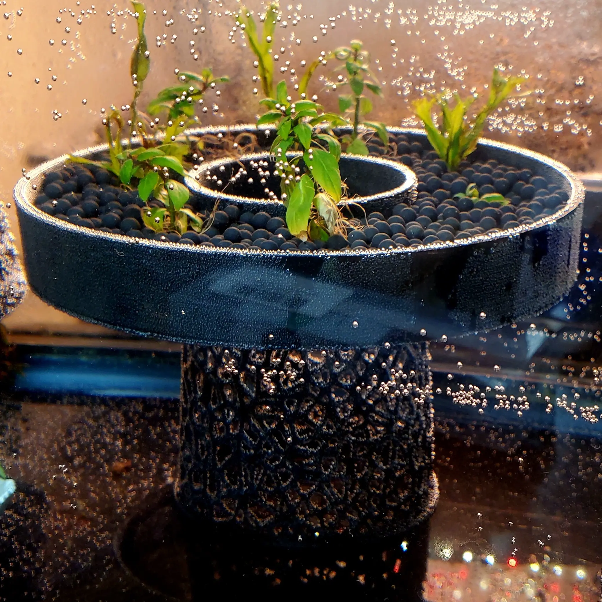 Raised Planter with Voronoi Base