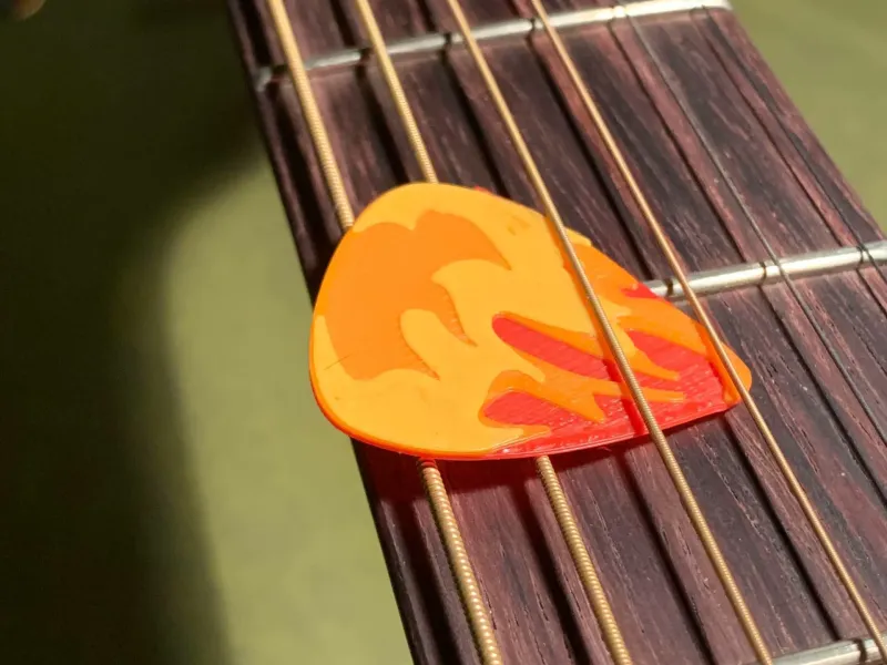 Feuer-Gitarrenplektrum