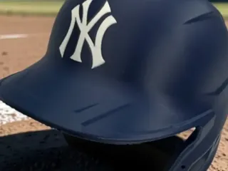 ny baseball helmet 