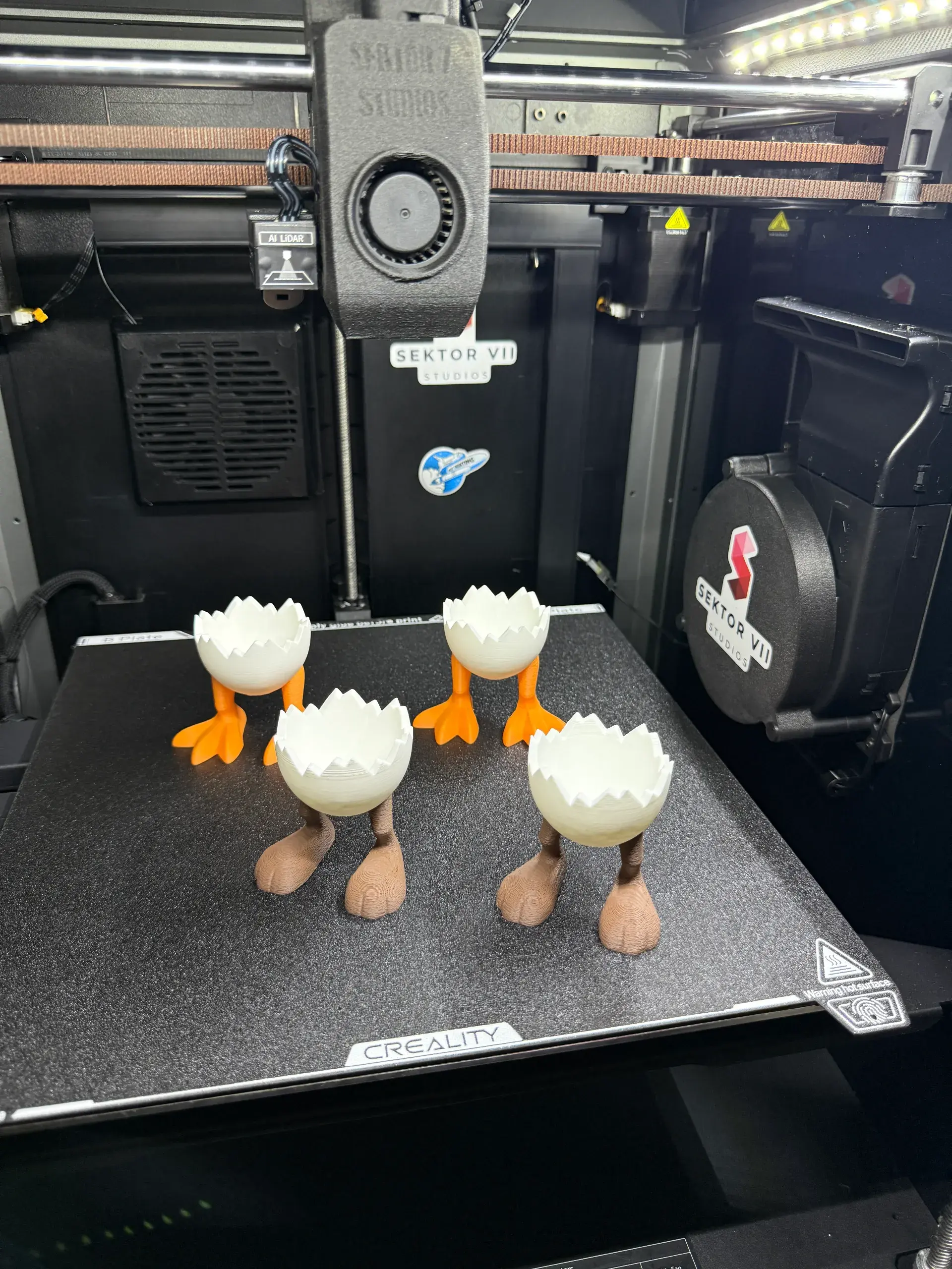 3D Printer Files | 3MF File | EGG HOLDER WITH LEGS (CHICKEN +