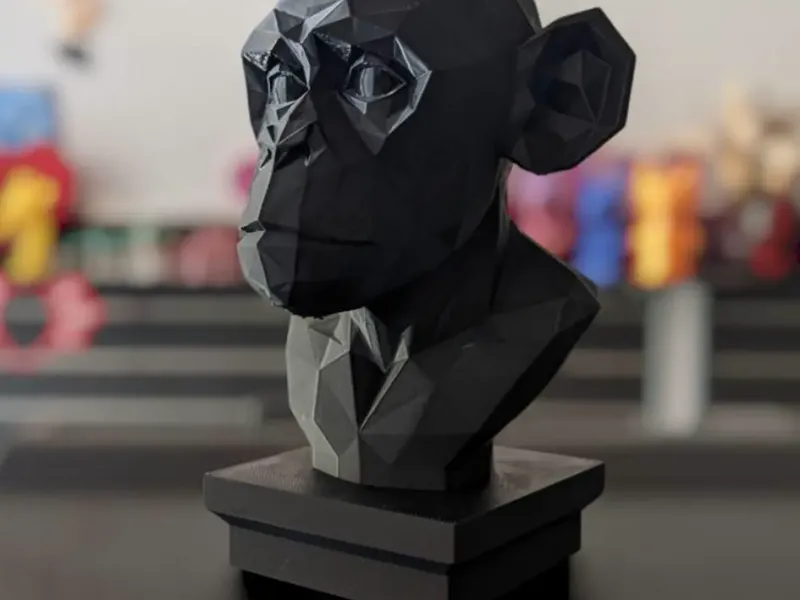 Busto geometrico di scimpanzé