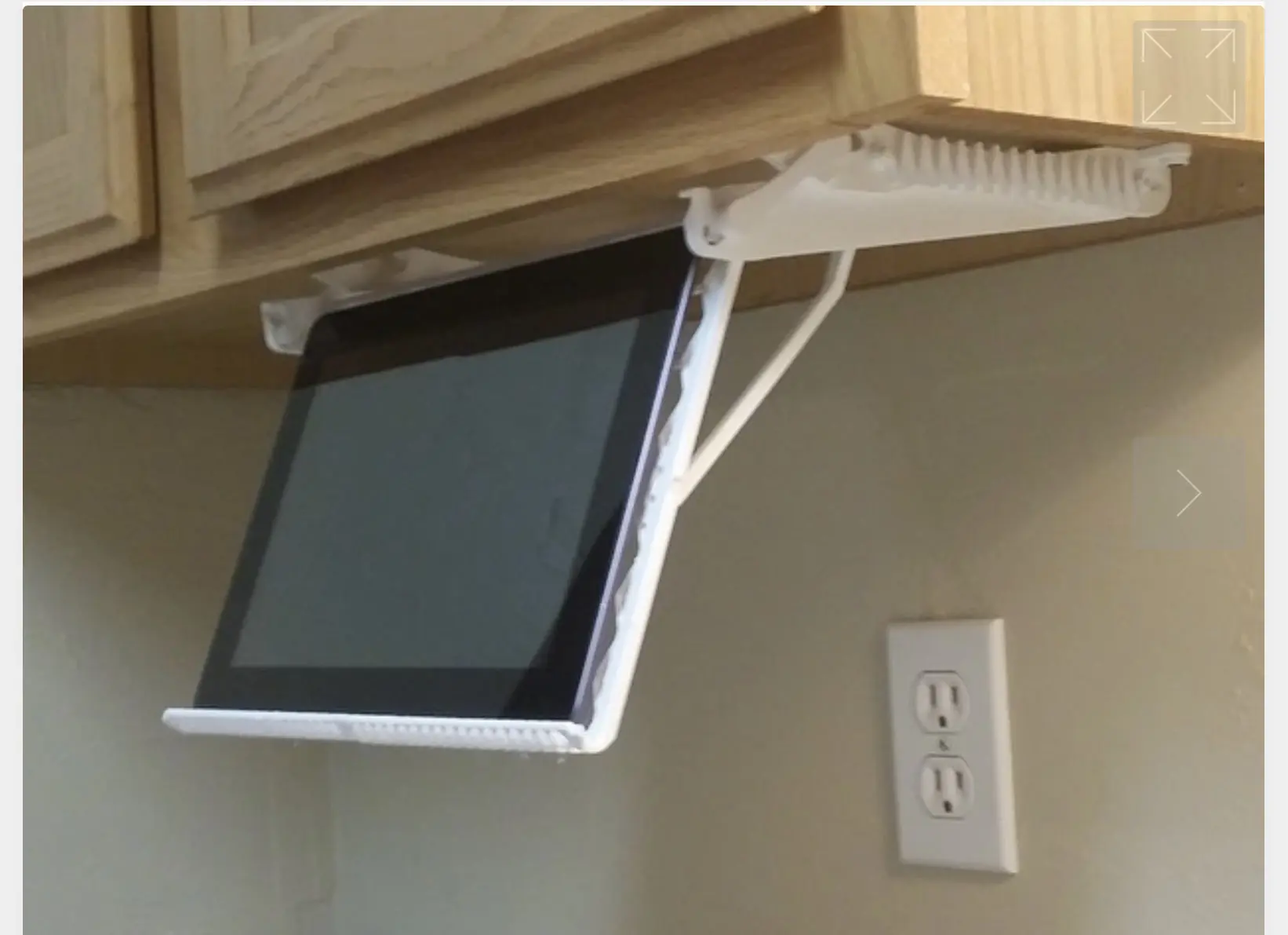 Low Profile tablet holder V2.0 by Mdavisgtm.Foundonthingiver