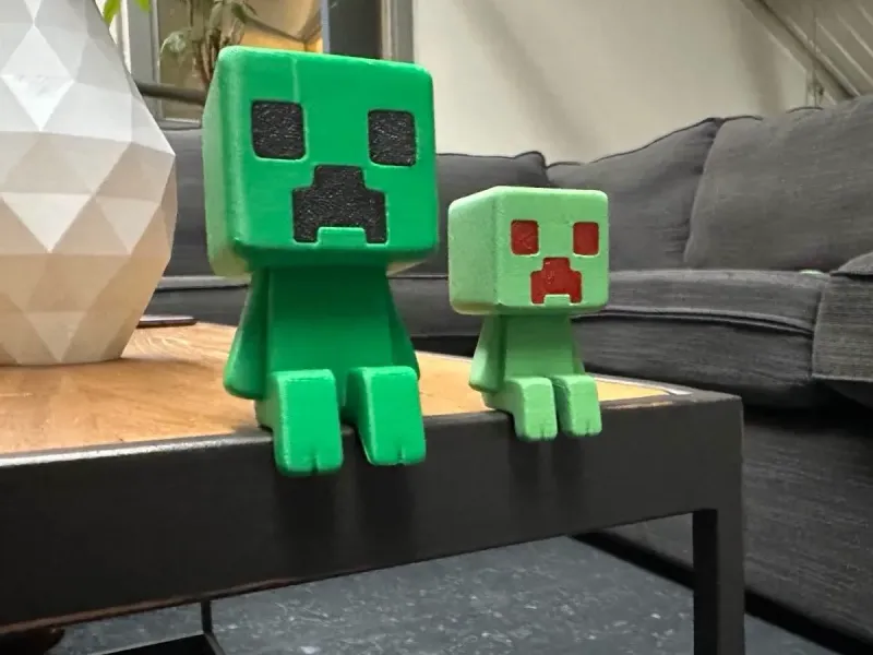 Creeper Desk Buddy – Small & Big Version