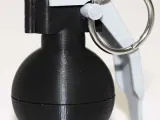 Mini_Grenade_KeyRing-1