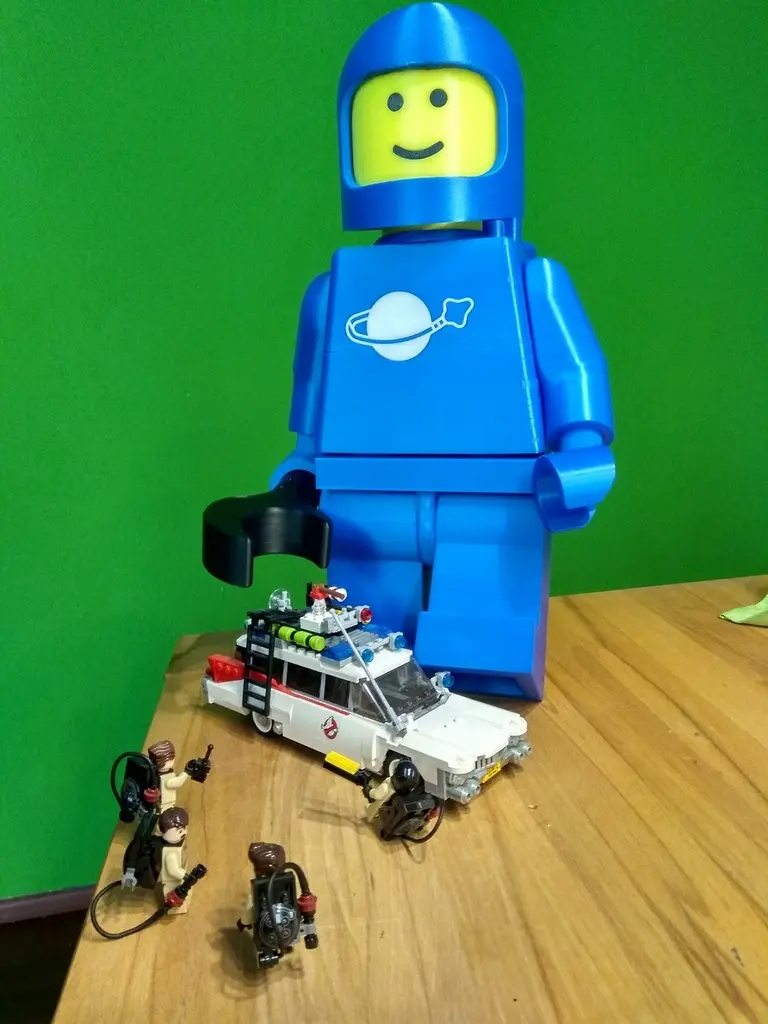 Lego Classic Space Astronaut 10:1