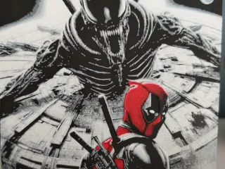 Hueforge Aliens vs DeadPool