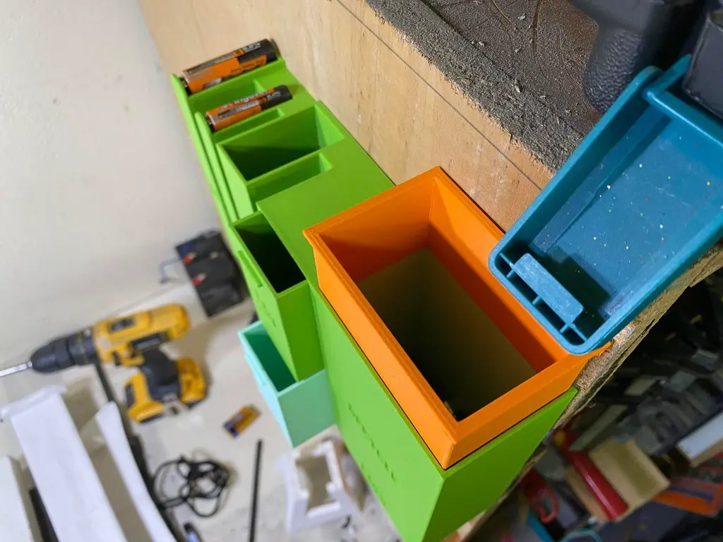 Battery Organizer