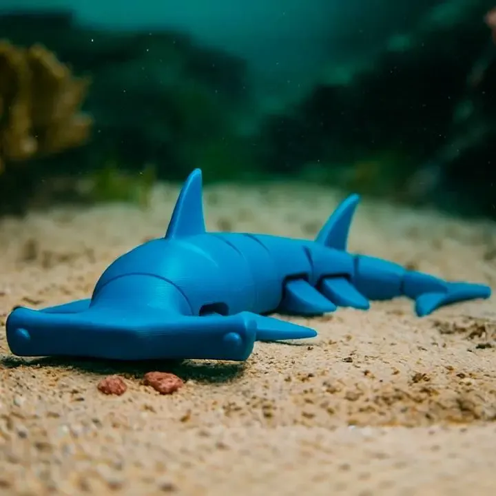 Articulated Hammerhead Shark Toy - Fun Gift Ideas