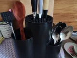 Kitchen utensil stand -4
