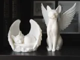 Кошка с ангельскими крыльями-1