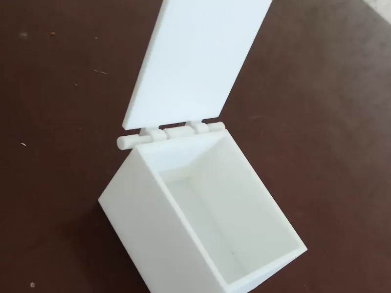 caja pequeña rectangular