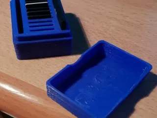 uSD-SD card holder