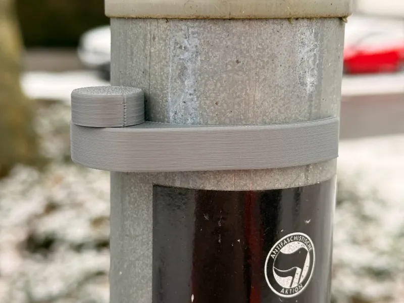 Geocaching Hideout Nano clip per palo segnaletico da 60 mm