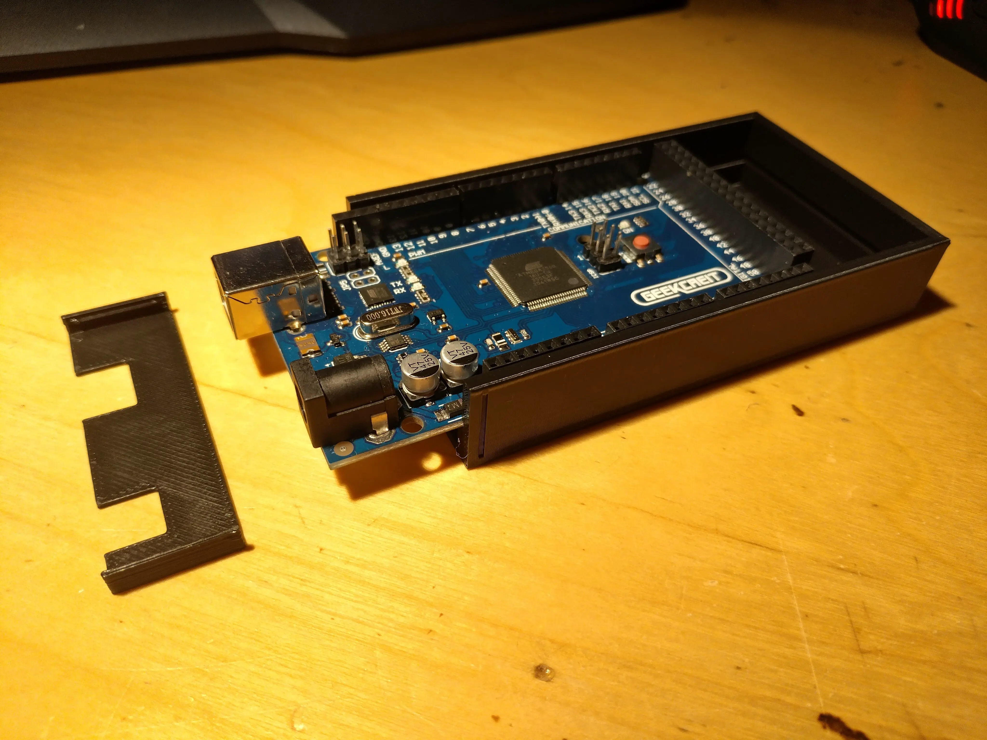 ARDUINO MEGA MOUNTING BRACKET