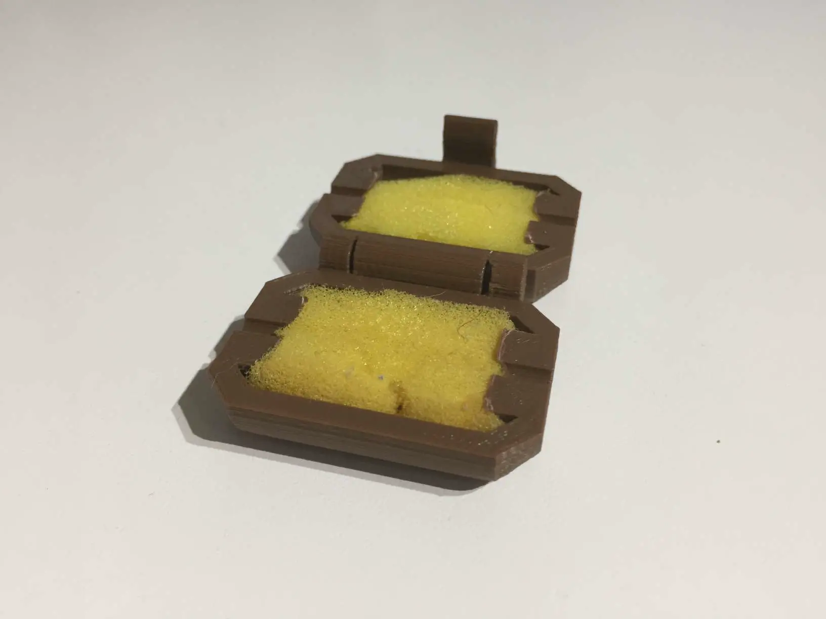 Filament cleaner