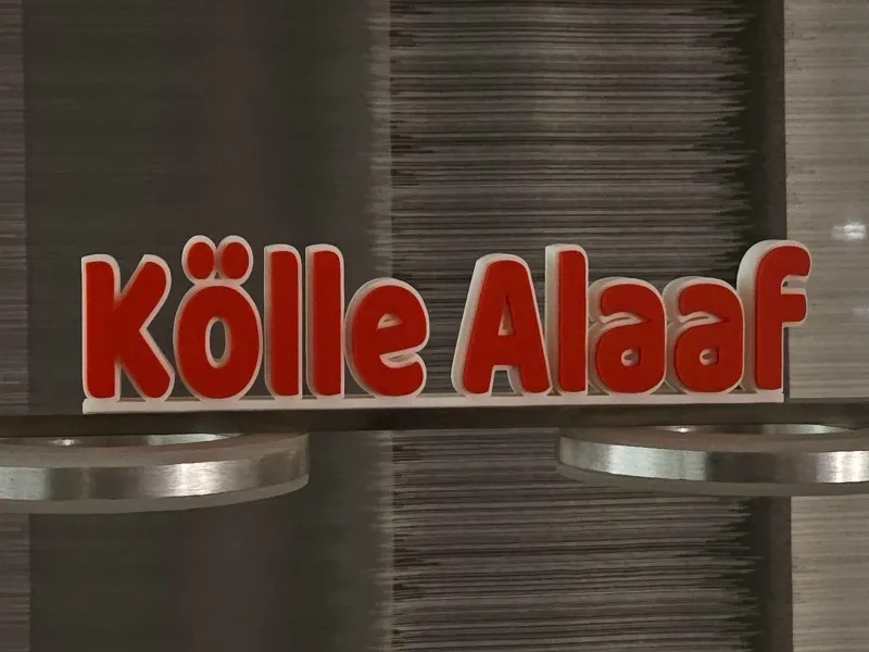 Kölle Alaaf - Karnevals Schriftzug als Tischdeko