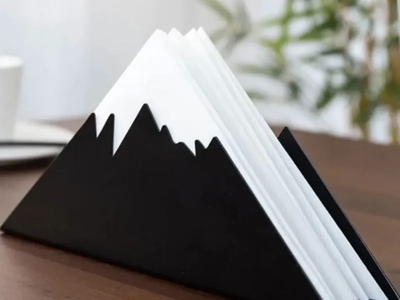 Mountain-shaped napkin holder