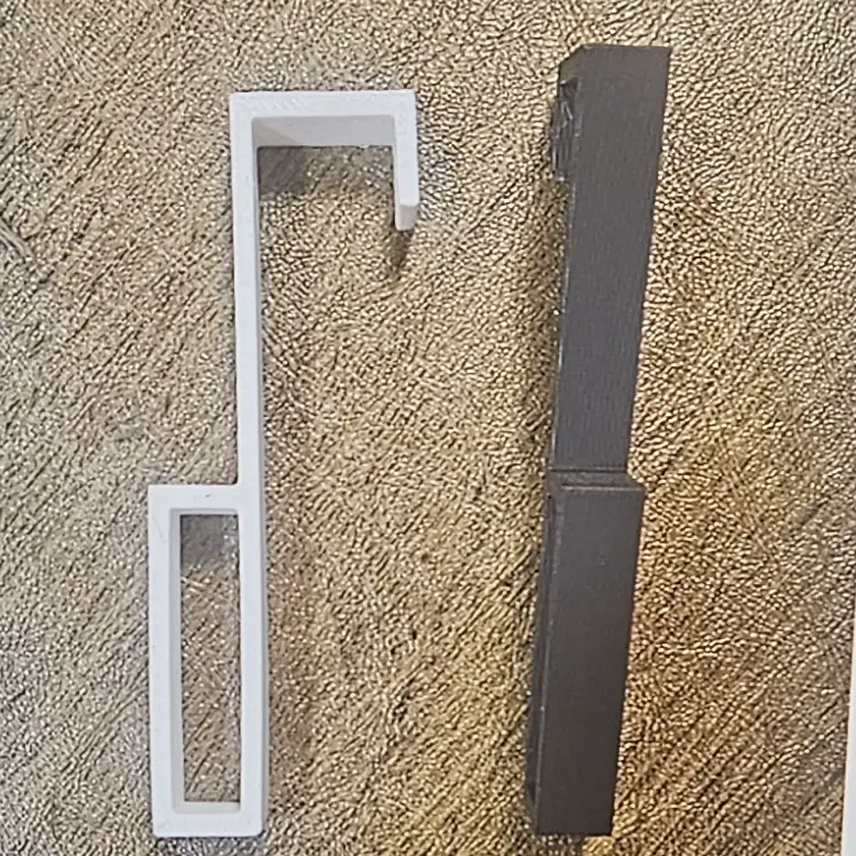 Replacement bracket for door towel hangar
