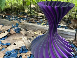 Elegant Spiral Vase
