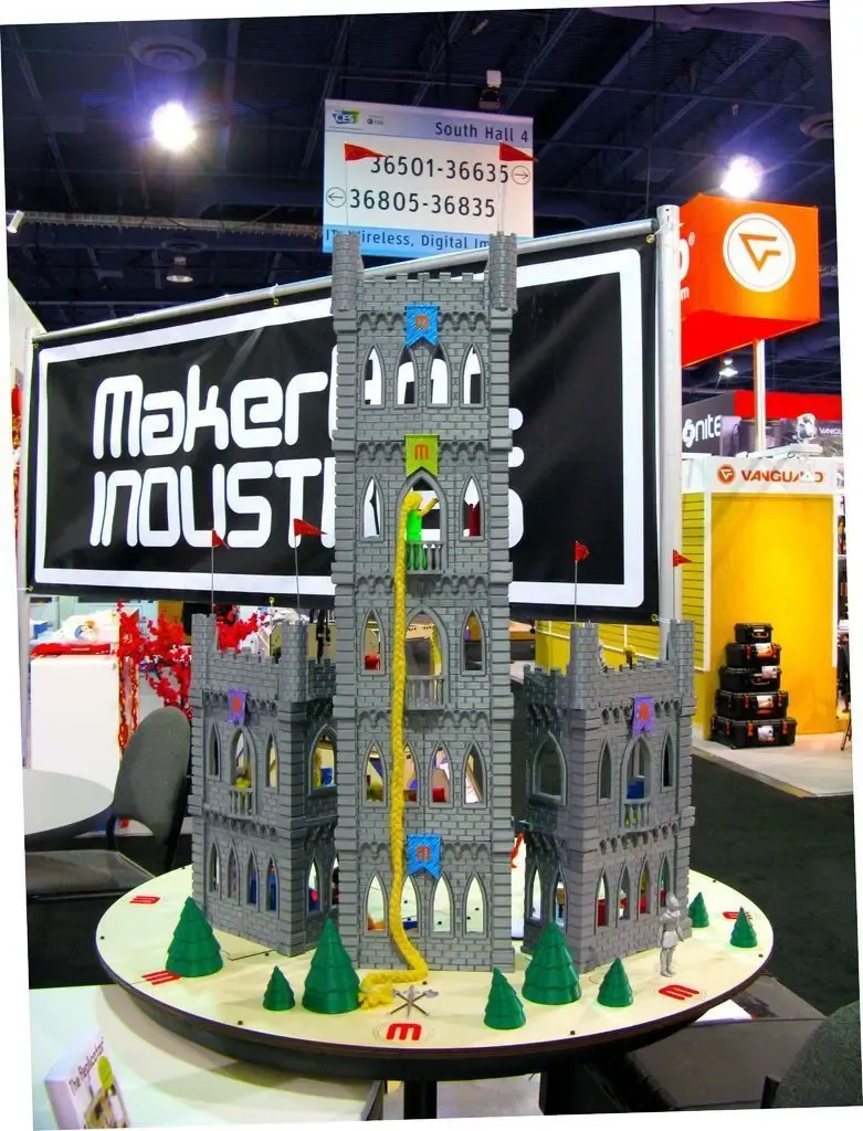 Игровой набор "Сказочный замок MakerBot"