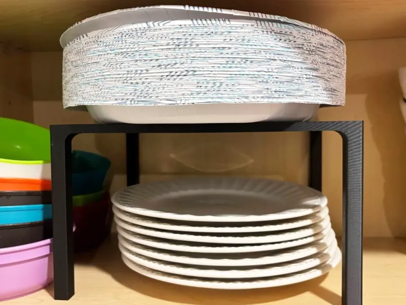 Cabinet shelf riser