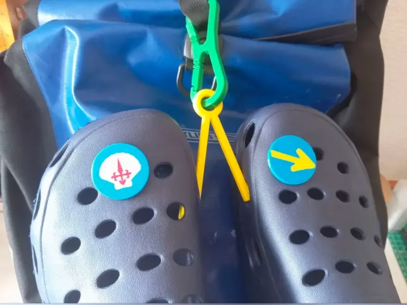 Croc holder