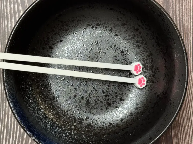 Paw chopstick