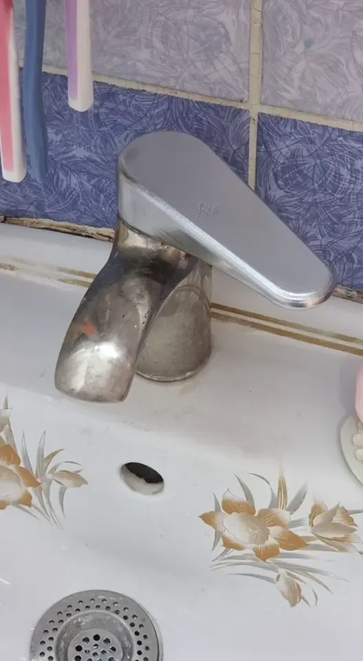 Water mixer handle