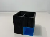Pen holder-1