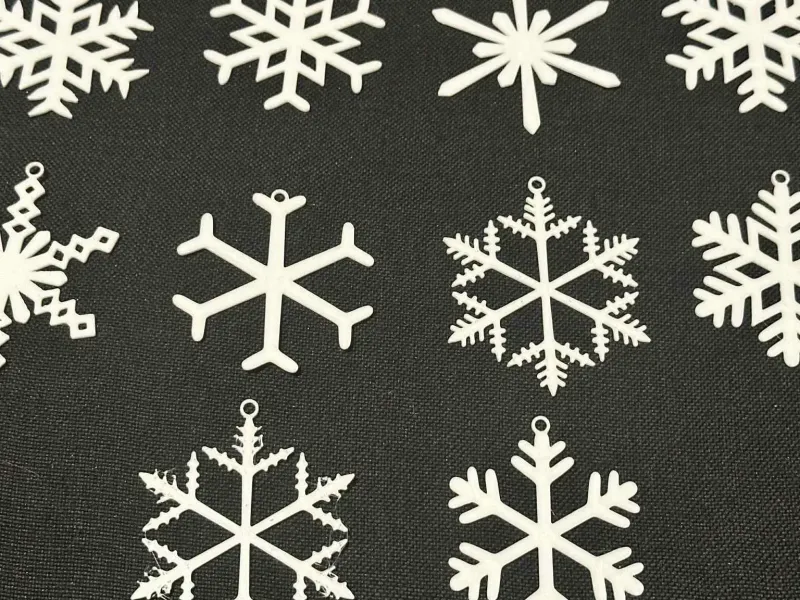 Snowflakes Winter Magic hanging Festive Christmas Decoration