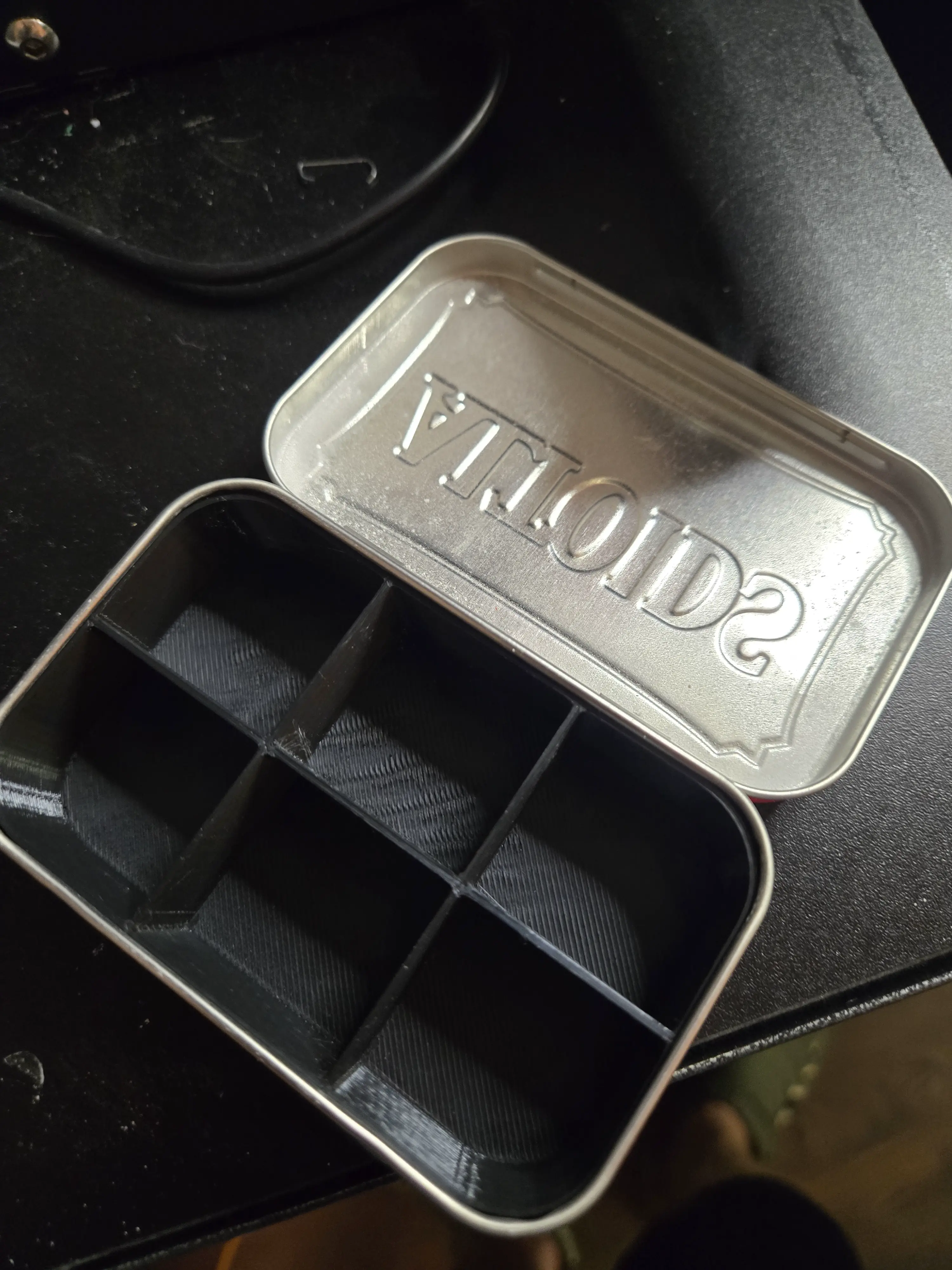 6 Compartment Altoids Tin Divider. 