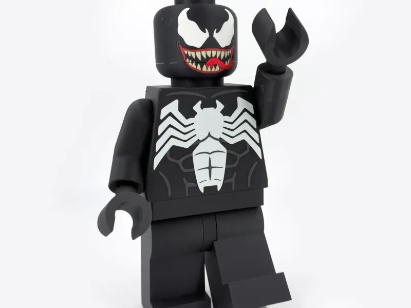 Venom FREE Modular Figure