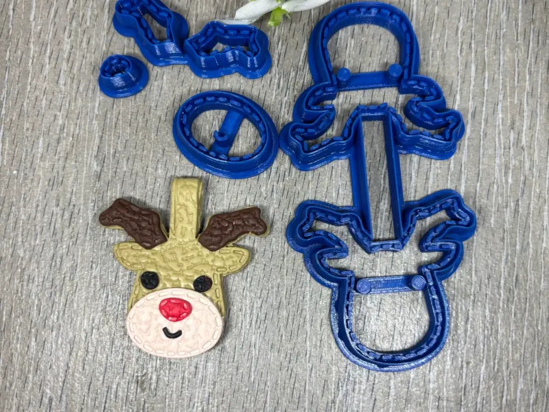 REINDEER KEYCHAIN CLAY CUTTER SET