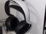 Mounting adapter for Pulse Elite charging Clip - PS5-1
