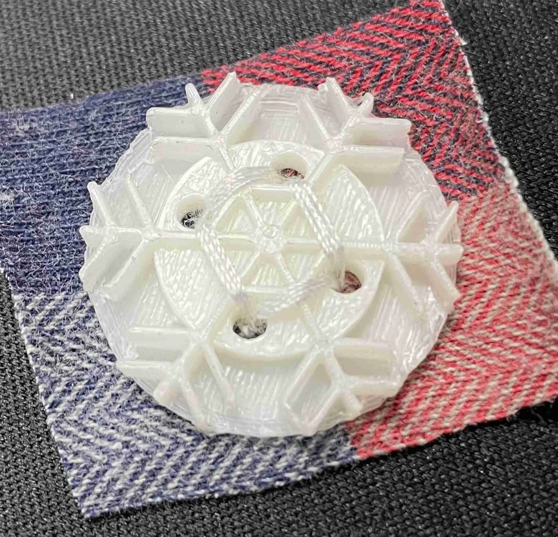 Winter is coming - button snowflake