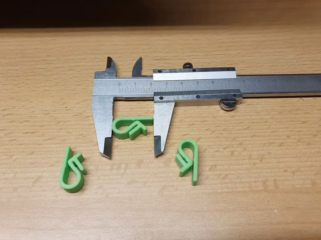 Improved Awesome Filament Clips