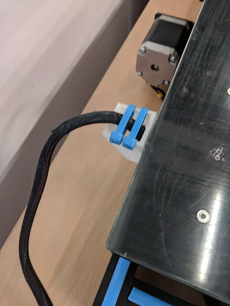 Creality CR-10S5 Strain relief bracket for heated bed cable