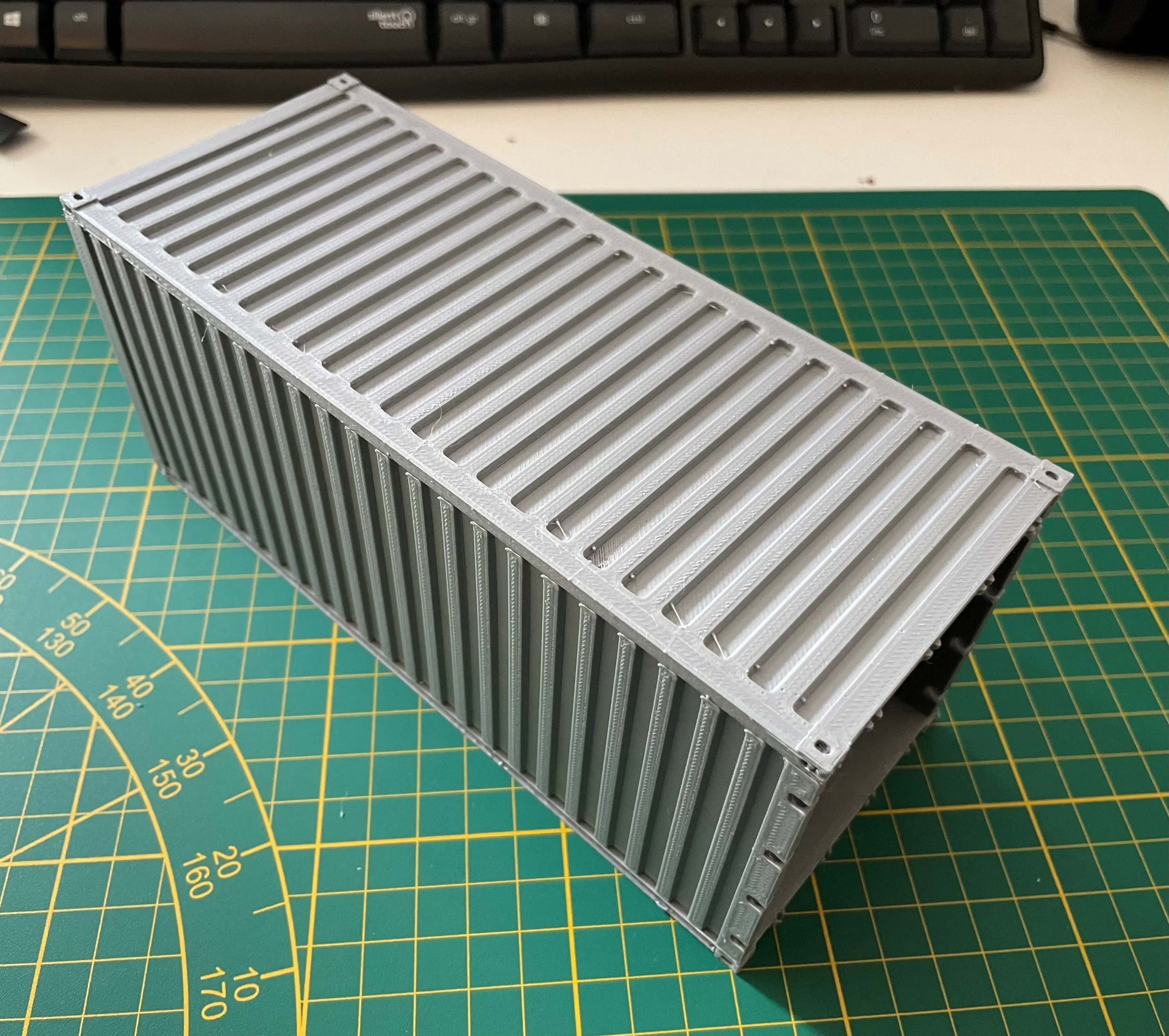 20ft. shipping container