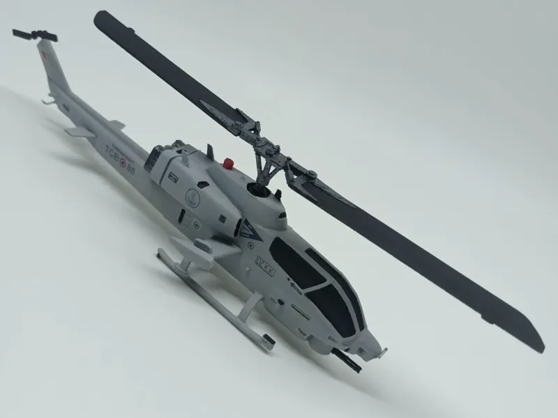 AH-1W Super Cobra 1:72 Scale