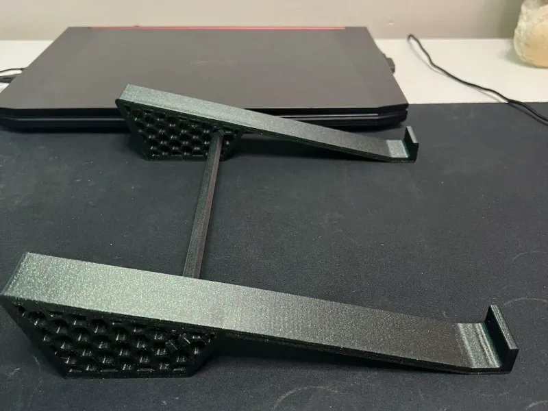 laptop holder hex pattern with stabilizer
