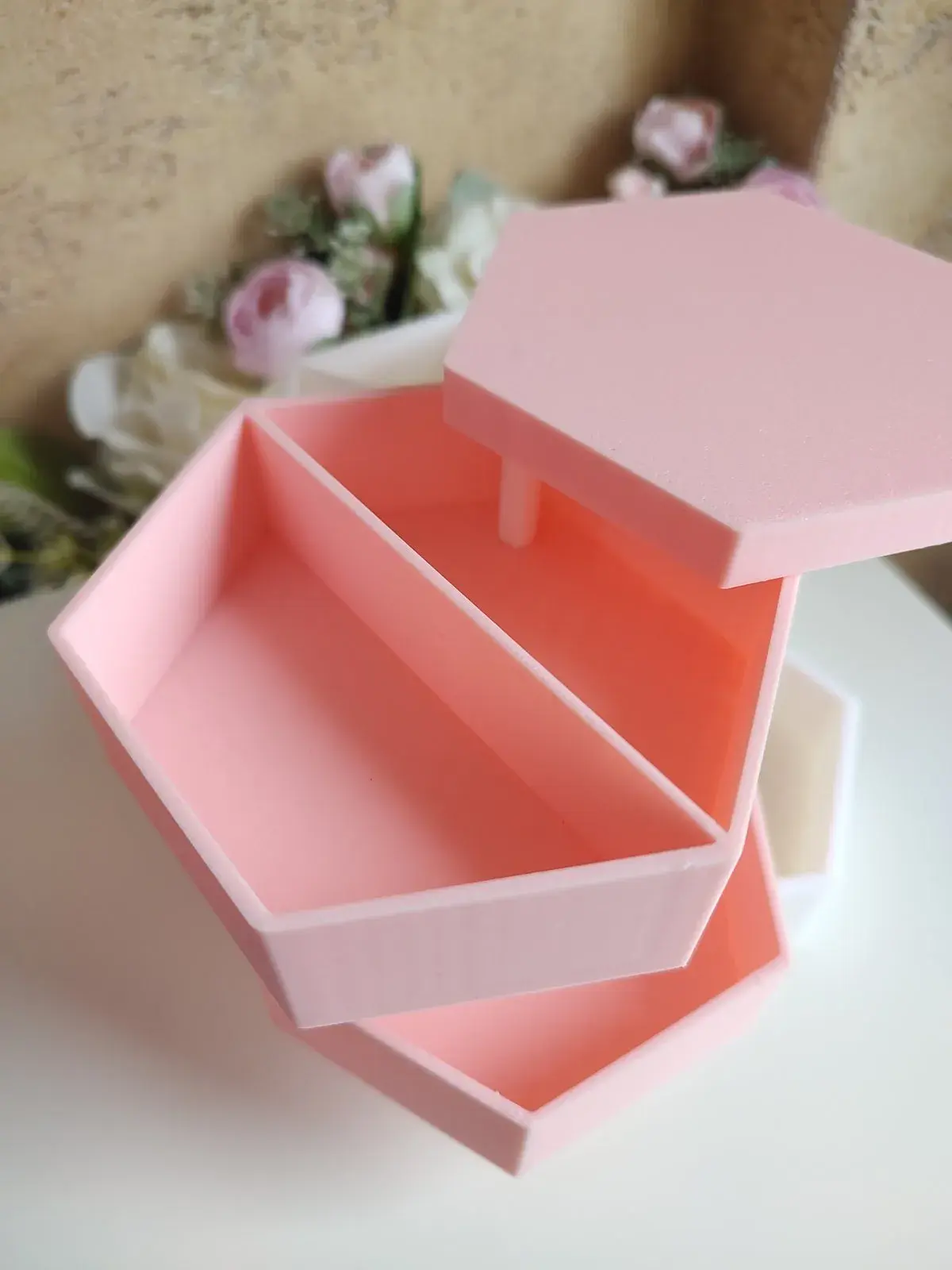 boîte à bijoux ou boîte de rangement