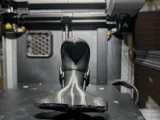 alien statue-5