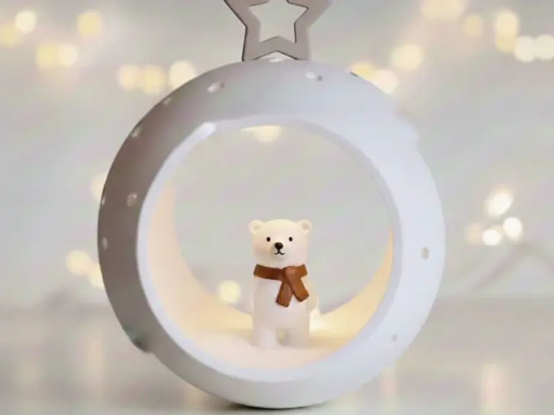 CHRISTMAS BALL POLAR BEAR
