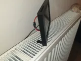 LG V400 Tablet Frame for Desktop-3
