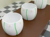 Flowery planter -1
