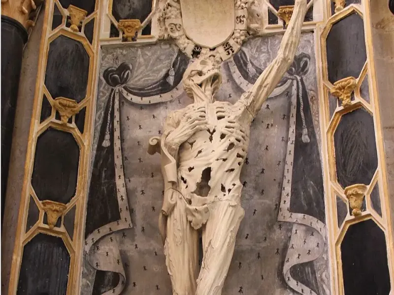 Transi de René de Chalon