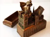 Notre-Dame and the dragon box-0