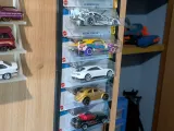 Stackable Hotwheels packaged display holder.-1