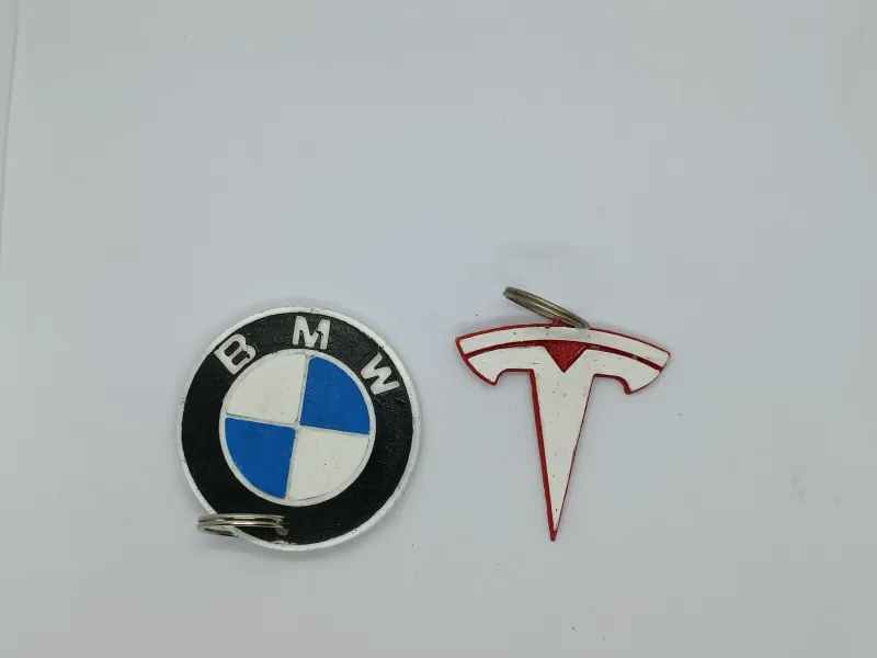 Pack de llaveros de autos